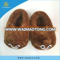 Top quality hot sale cheap stuffed plush emoji slipper