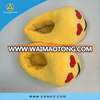 2015 hot products emoji slipper indoor plush emoji slipper